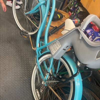 Beach cruiser with child seat at Stan's Bike Shop